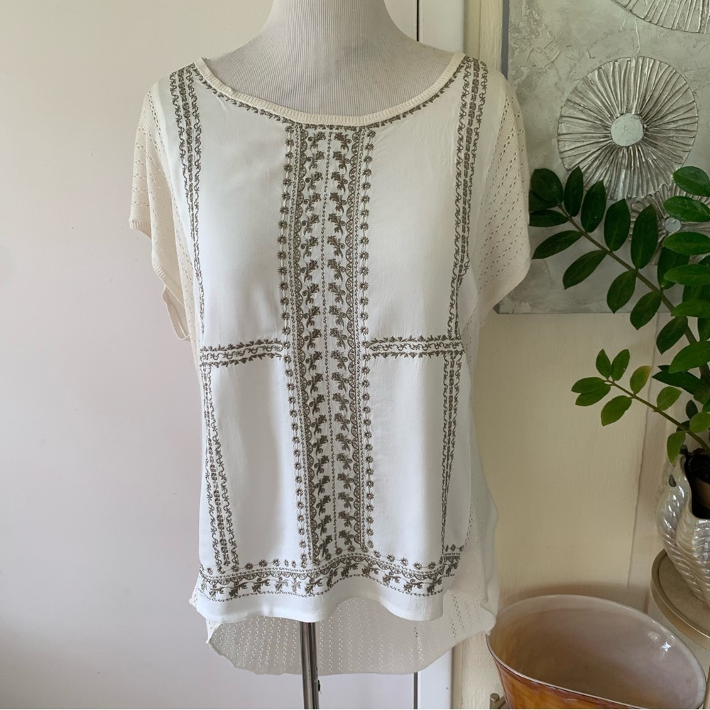 NWT Lucky Brand ivory rayon embroidery front oversized top size M